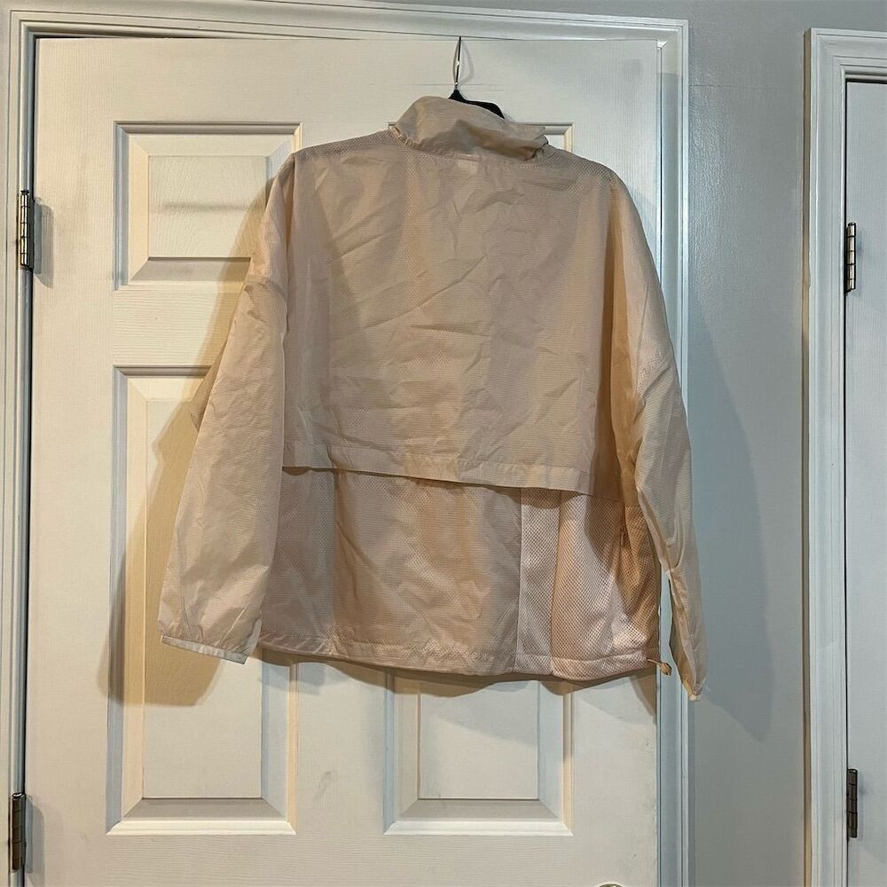 Fabletics Women's Cropped Half Zip Jacket Beige Size M - Picture 7 of 7
